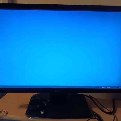 DELL 22"阔全高清电脑显示屏幕