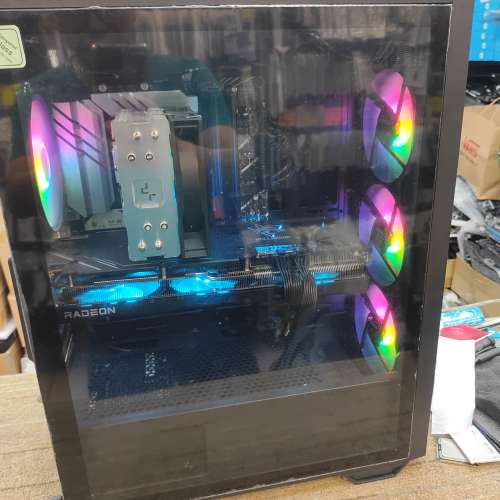 MSI RGB ATX 機箱