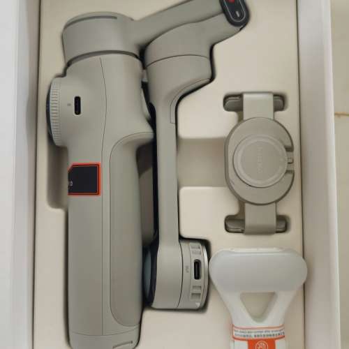 Insta360 Flow 2 Pro AI 手機穩定器 (灰色標準套裝)