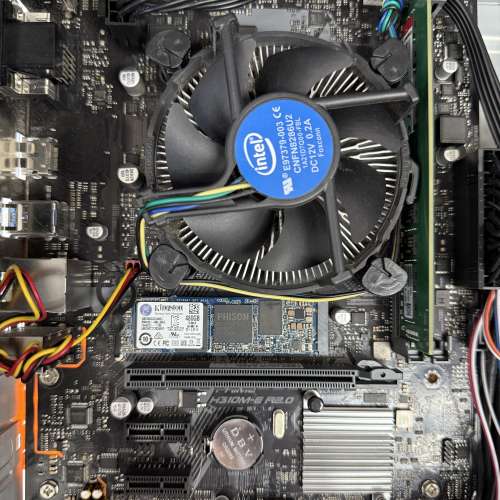 Intel i3 9100 Asus H310M-E