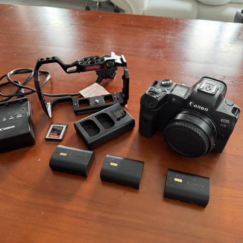 Canon R5