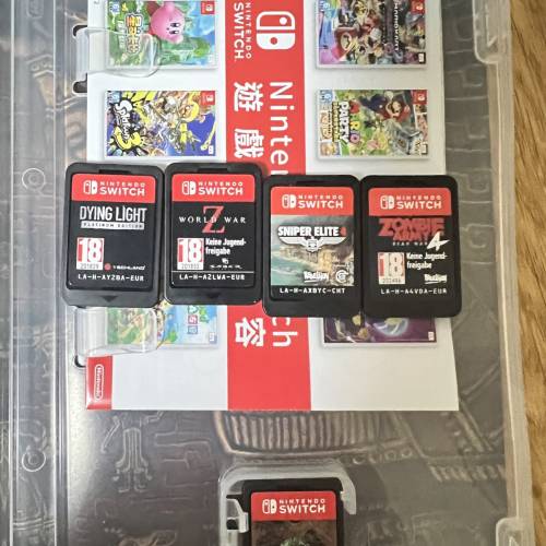 Switch 遊戲機全套加5隻Games