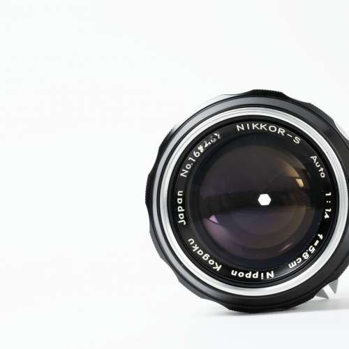 || Nippon Kogaku Nikkor-S Auto 58mm F1.4 - non-AI (modified to AI mount) ||