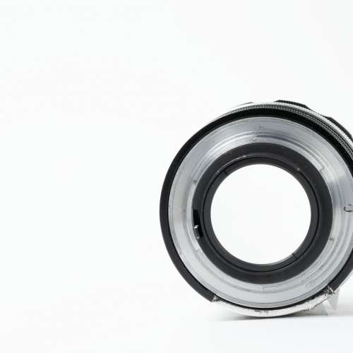 || Nippon Kogaku Nikkor-S Auto 58mm F1.4 - non-AI (modified to AI mount) ||