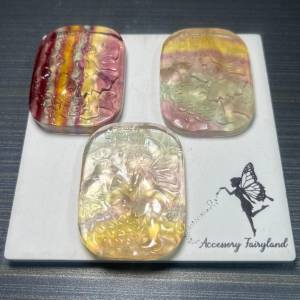 (不設面交)螢石天使與青蛙雕刻牌(吊墜孔) Fluorite Carved Pendant