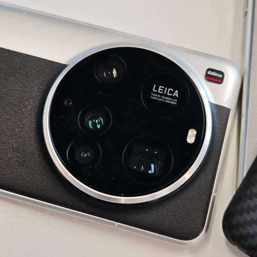 90%新 小米 15 Ultra 16+1TB 水貨國行 銀黑色 Leica 四鏡頭 15Ultra 連攝影殼&超薄...