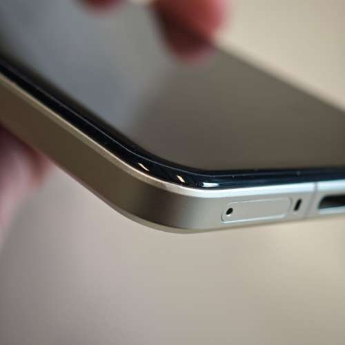 90%新 小米 15 Ultra 16+1TB 水貨國行 銀黑色 Leica 四鏡頭 15Ultra 連攝影殼&超薄...