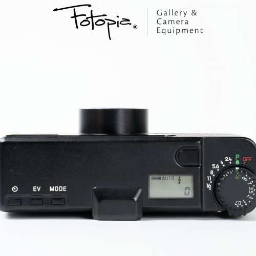 || Leica Minilux - Black; Summarit 40mm f/2.4 Lens with soft case ||