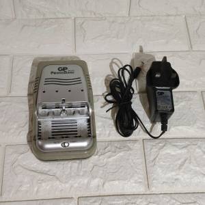 90%新GP POEER BANK Smat GPPB01 AA/AAA快速充電池機