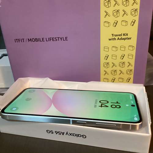 Samsung A56 霧淺灰色