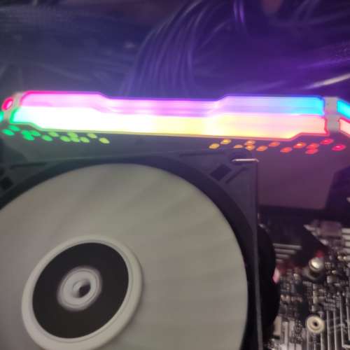 Corsair Vengeance RGB PRO 32GB Kit (2x16GB)  DDR4 3200 Desktop Ram 白色