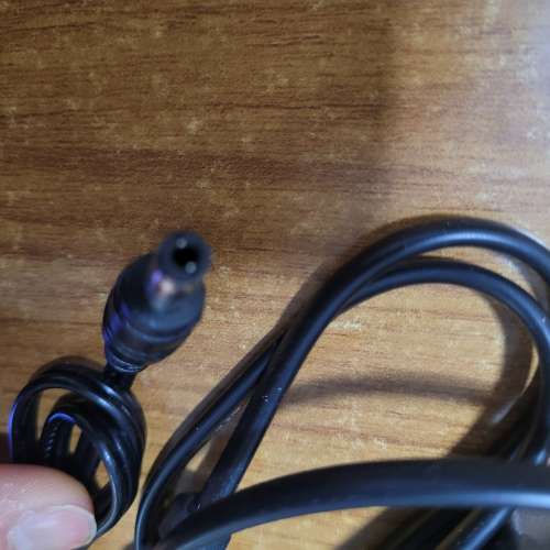 Dc12v  2A  電源變壓火牛一個，全新