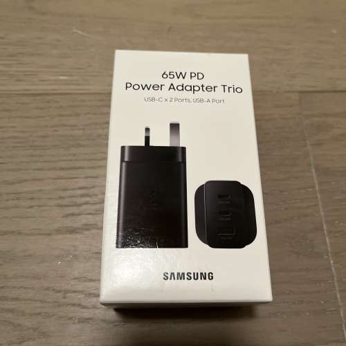 全新三星電子 65 W充電器