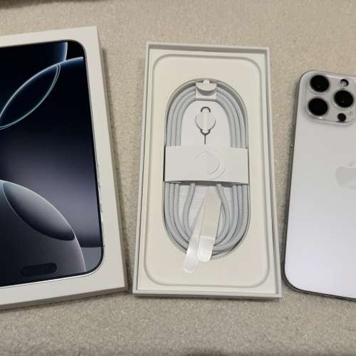 Iphone 16 pro max 256gb 沙漠金&銀白色 未過保超新