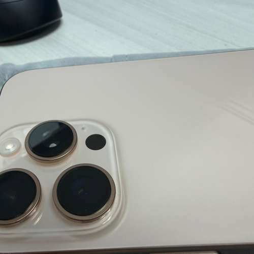 iPhone 16 Pro Max 沙漠色256GB 港行 電池100%