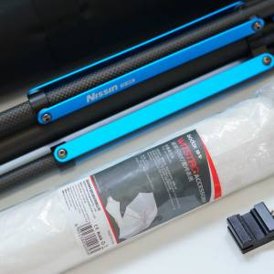 Nissin LS-65C 2.7米高碳纖維閃燈架 + Godox 神牛折疊柔光傘 AD-S5 + 可調角度閃燈...