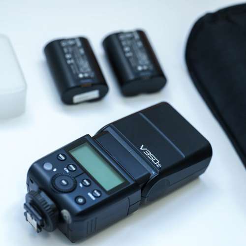 出售 Godox 神牛 V350 鋰電池TTL 機頂閃光燈  Sony 索尼 插座
