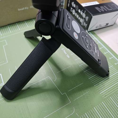 原裝Nikon ZR Z50II ZFC Vlogger 專用套裝 (SmallRig 三腳架，Nikon ML-L7無線遙控器)