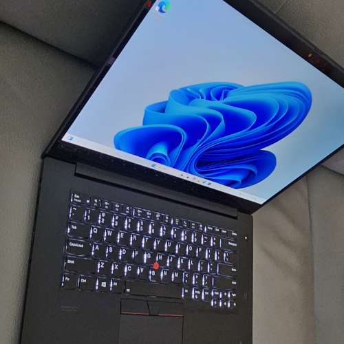 Thinkpad P1 Gen3 WorkStation Intel Xeon W-10855M 32GB Ram 1TB 15 4K Touch T2000