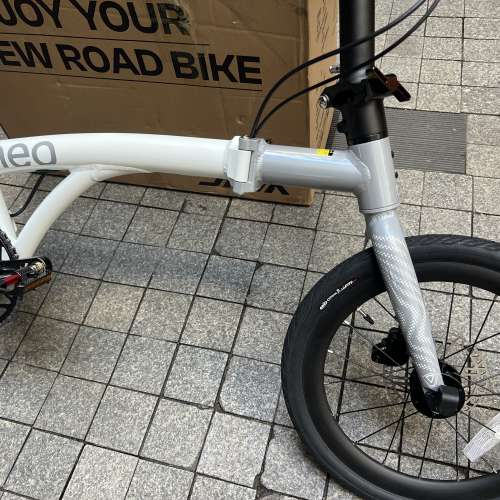 2025 新款 JAVA NEO 9速 碟剎349鋁合金折叠車 （三折叠小布 國布 ）送前後蛙燈叮叮