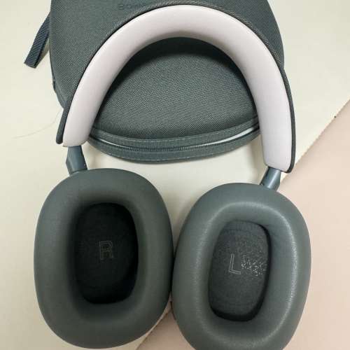 Bowers & Wilkins px7 s2e 藍牙耳機