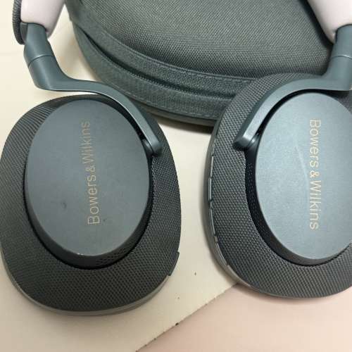 Bowers & Wilkins px7 s2e 藍牙耳機