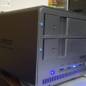ORICO 3.5" 外置硬碟盒，support Raid 0/1，連2隻WD 2TB Red，共4TB