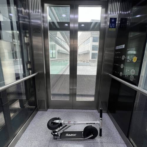 Razor A5 Air滑板車