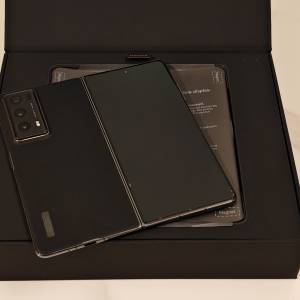 HONOR Magic V2（99%新）雅黑色(pu)，17/6/2025衛訊買