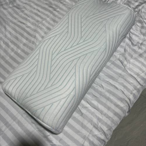 Tempur 健頸弧度枕頭／日本版🇯🇵