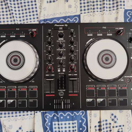 Pioneer DJ DDJ-SB2 Serato DJ Controller