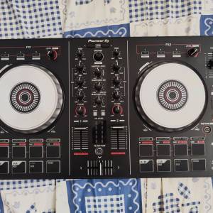 Pioneer DJ DDJ-SB2 Serato DJ Controller