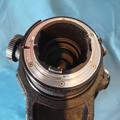 Nikon Zoom Nikkor ai200-400f4.0s ED (manual focus)