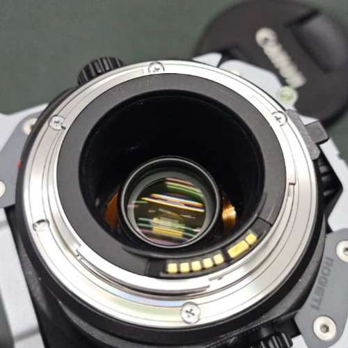 Canon TS-E 24mm f/3.5L II Lens with Rogeti TSE Frame 5 Mint condition- Architect