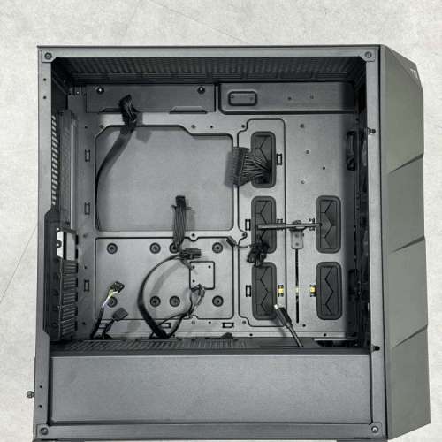 Antec DP530機箱連三把ARGB風扇 - $140