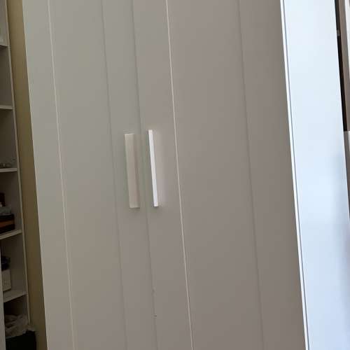IKEA cabinets 宜家衣櫃