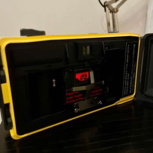 Minolta Weathermatic 菲林相機 9成新