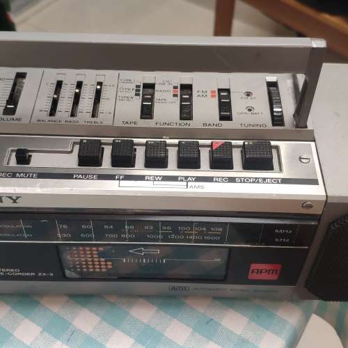 SONY ZX-3手提微型錄音機