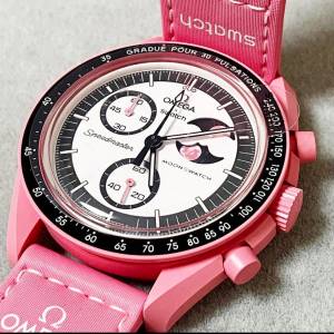 PINK MOONPHASE OMEGA x swatch
