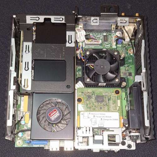 DELL Wyse 5070 Extended Thin Client Pentium Silver J5005 AMD E9173 GPU