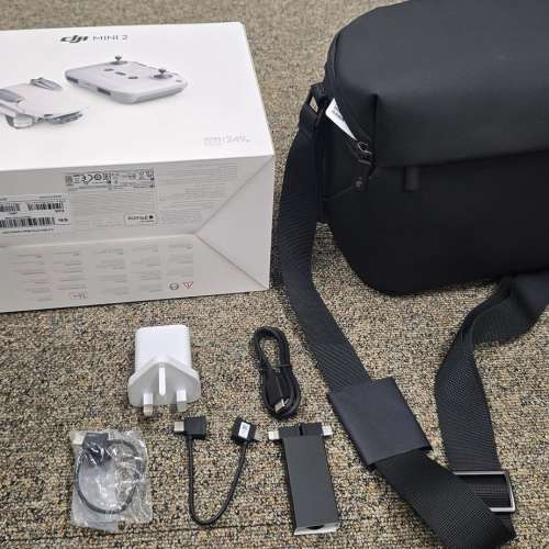 大疆 DJI mini 2 fly more combo