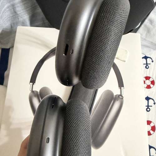 放99%新Airpods max 灰色