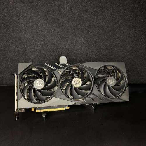 Msi RTX 4080Super 16G GAMING X SLIM 原廠保養至 7-3-2027