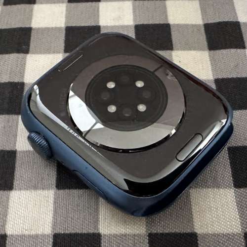 Apple Watch Series 7 45mm 深藍色 行貨 90%新 只玻璃邊位有花痕（圖3）操作和功能...