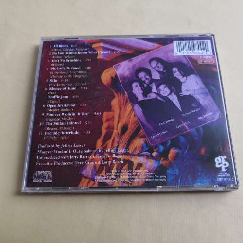 NEW YORK VOICE WHAT`S INSIDE 德版介子銀圈