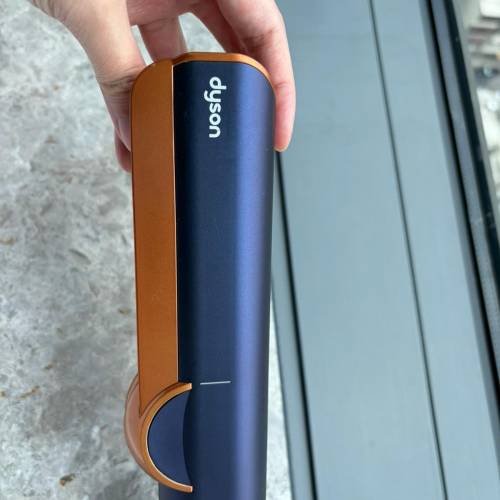 Dyson Airstrait 二合一吹風直髮器