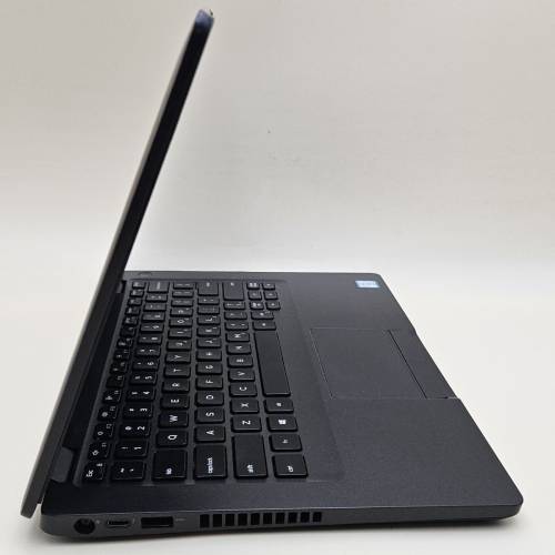 Dell i7-8665U 14" Latitude 5400 16g ram 256g SSD 1920x1080 Screen