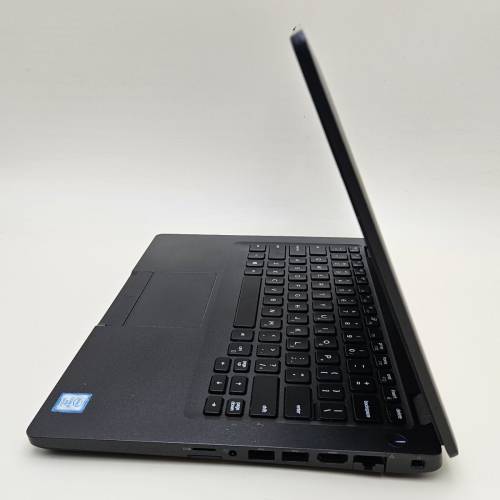 Dell i7-8665U 14" Latitude 5400 16g ram 256g SSD 1920x1080 Screen