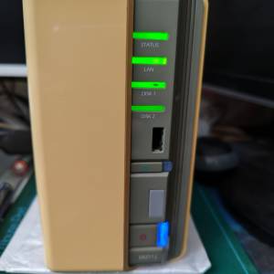 Synology DiskStation DS211j.NAS.2 bay. 跟火牛，已簡單安裝 跟2TB HDD