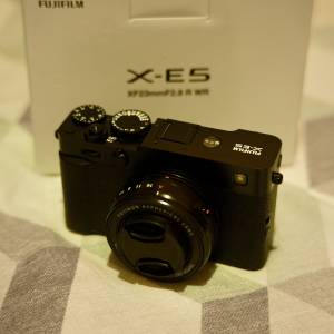 富士Fujifilm X-E5 DC KIT SET XF 23MM F2.8 R WR (黑色)